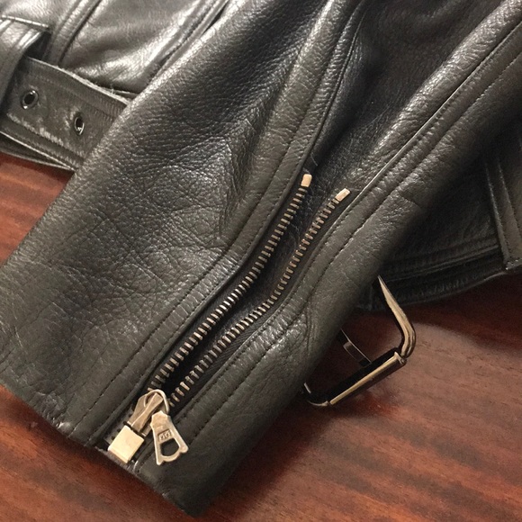 Leather jacket - Picture 3 of 14